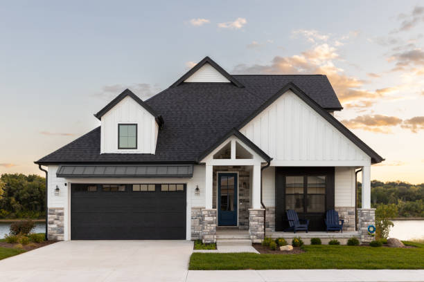 Best Storm Damage Roof Repair  in South Haven, IN